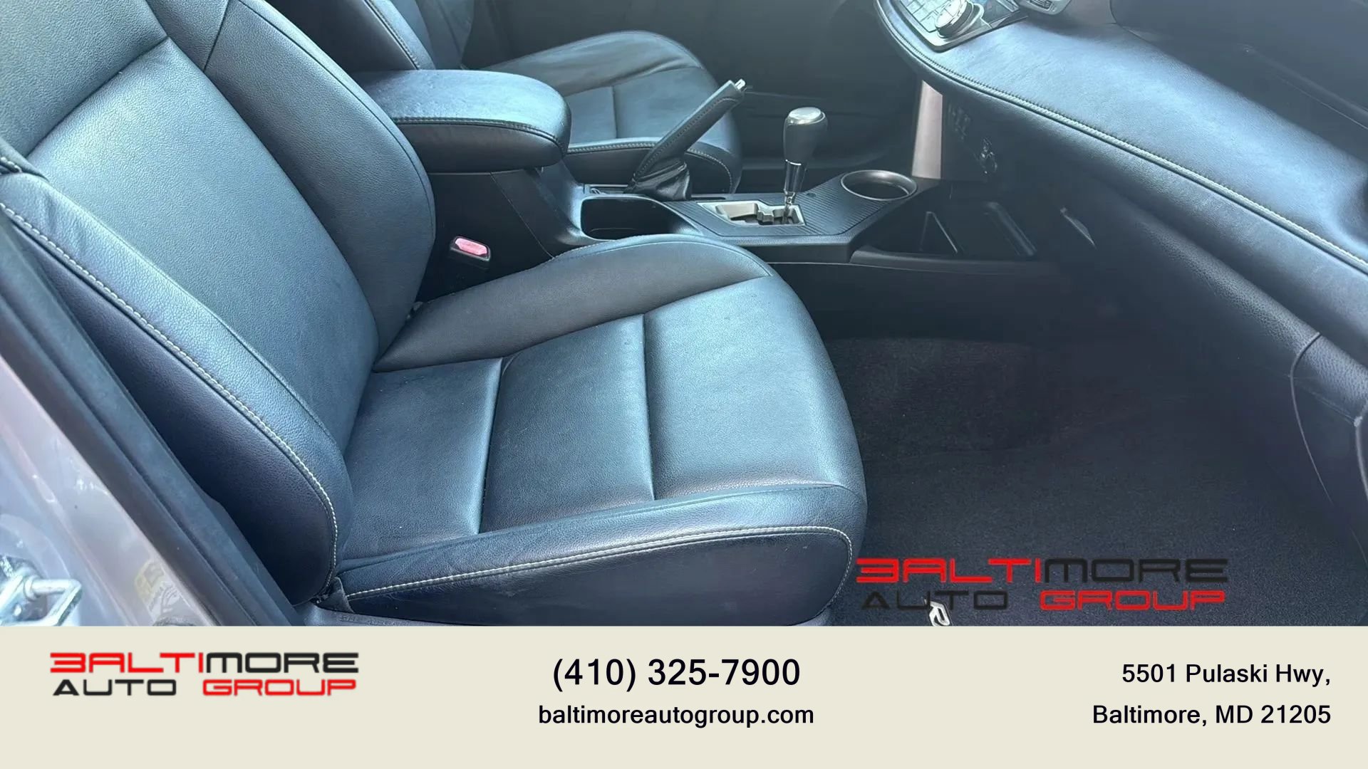 Used 2014 Toyota RAV4 Limited AWD/4WD image 17