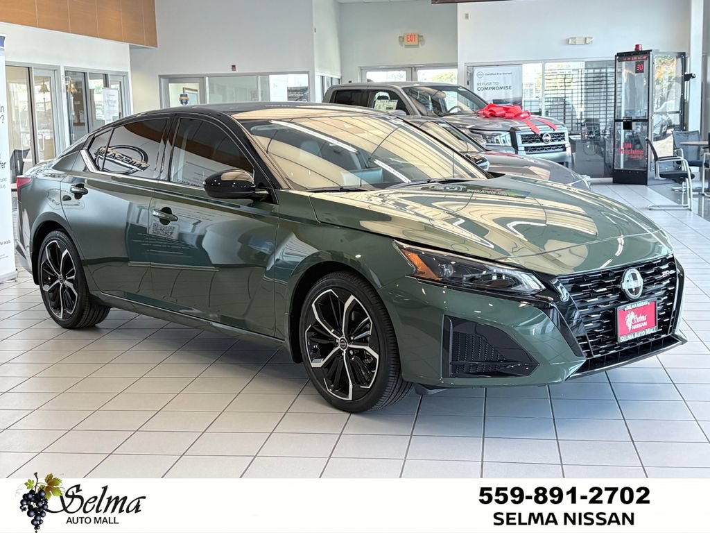 New 2026 Nissan Altima 2.5 SR FWD image 1