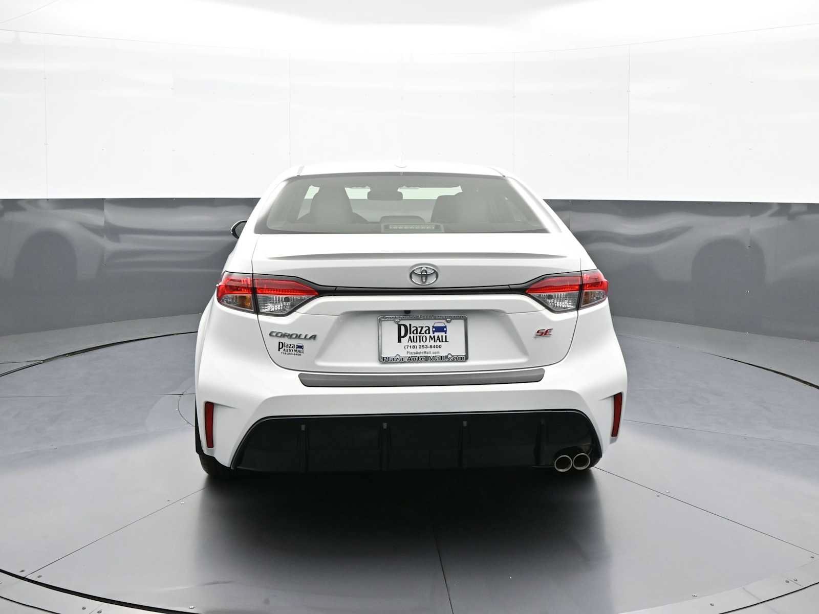 Certified 2026 Toyota Corolla SE FWD image 7