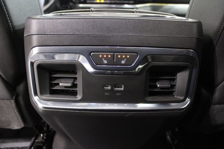 Used 2023 GMC Sierra 1500 SLT w/ SLT Premium Package image 27