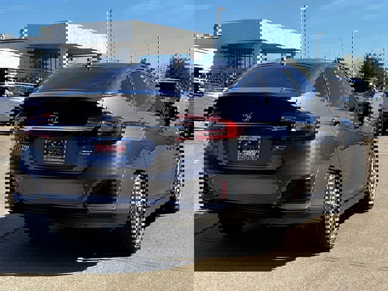 Used 2019 Honda Clarity Plug-In Hybrid image 4