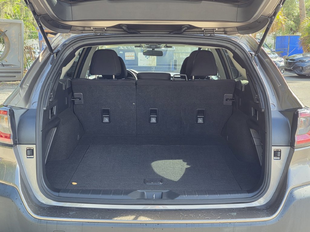 Certified 2023 Subaru Outback Premium AWD/4WD image 11