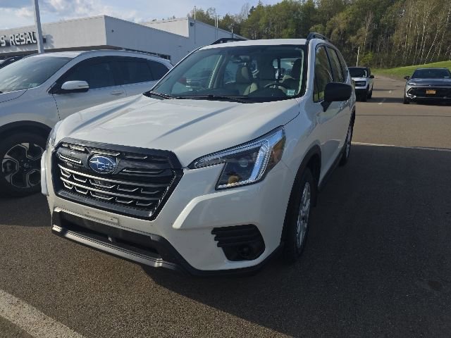 Used 2022 Subaru Forester AWD/4WD image 10