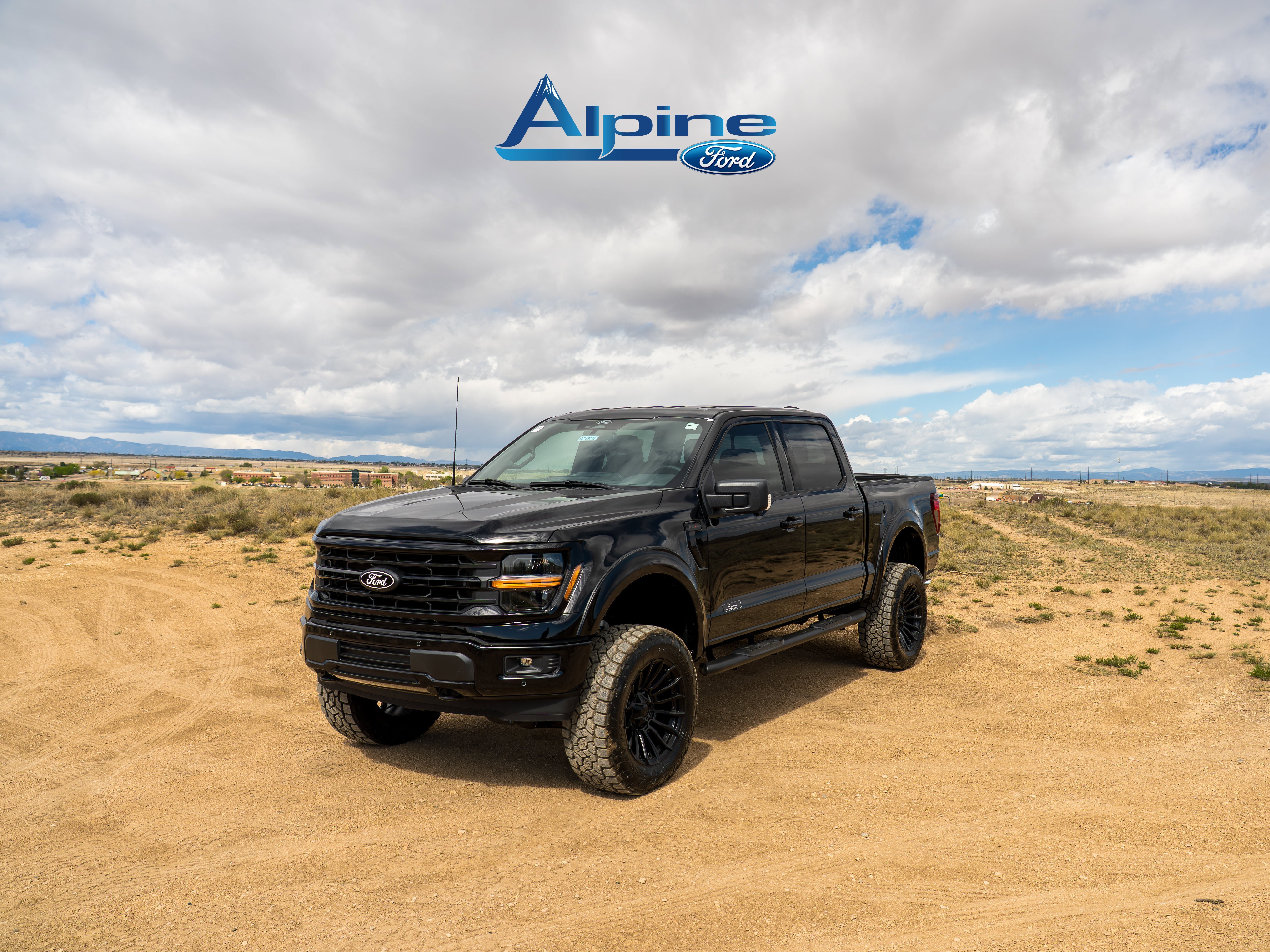 New 2025 Ford F150 XLT w/ Equipment Group 302A MID