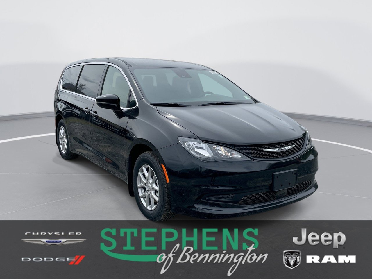 New 2026 Chrysler Voyager LX