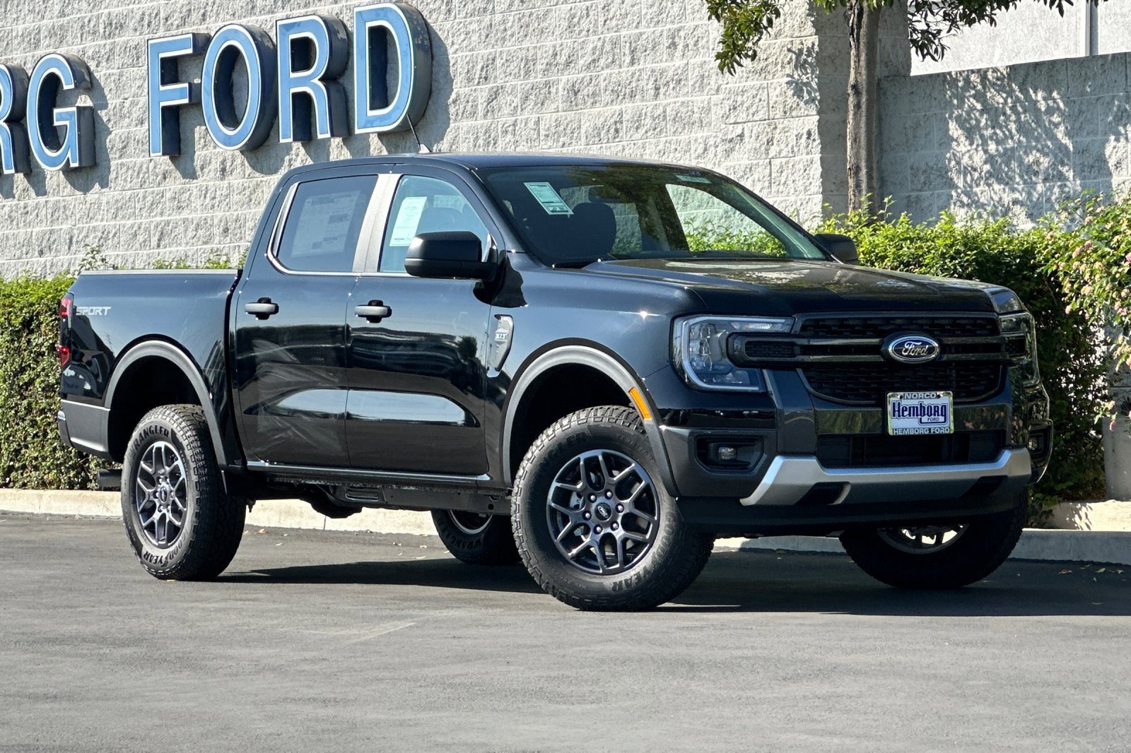 New 2025 Ford Ranger XLT w/ Equipment Group 301A High image 2