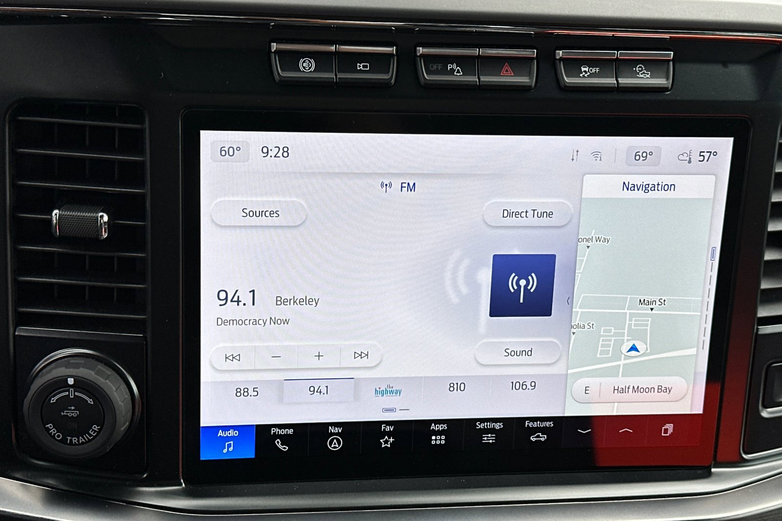 Used 2023 Ford F250 Lariat w/ Lariat Ultimate Package image 16