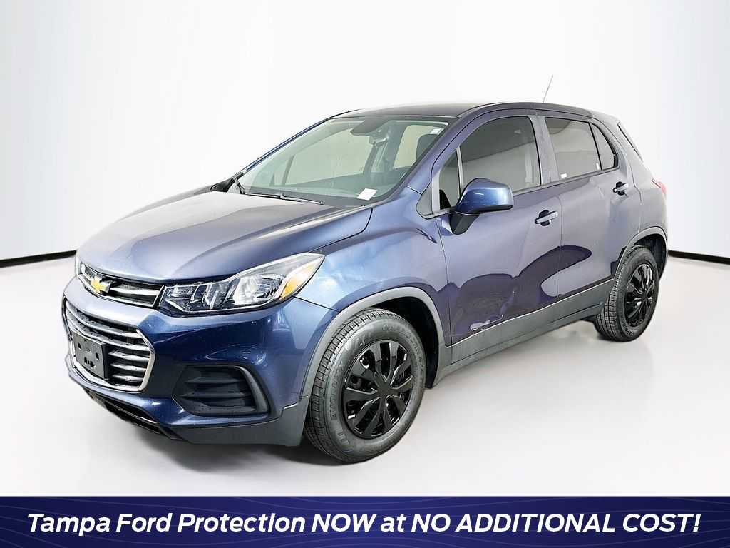 Used 2018 Chevrolet Trax LS FWD image 1