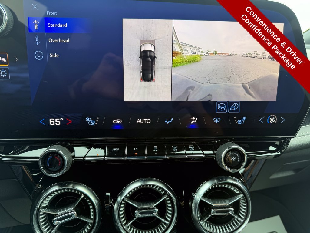 Used 2024 Chevrolet Blazer EV LT AWD/4WD image 28