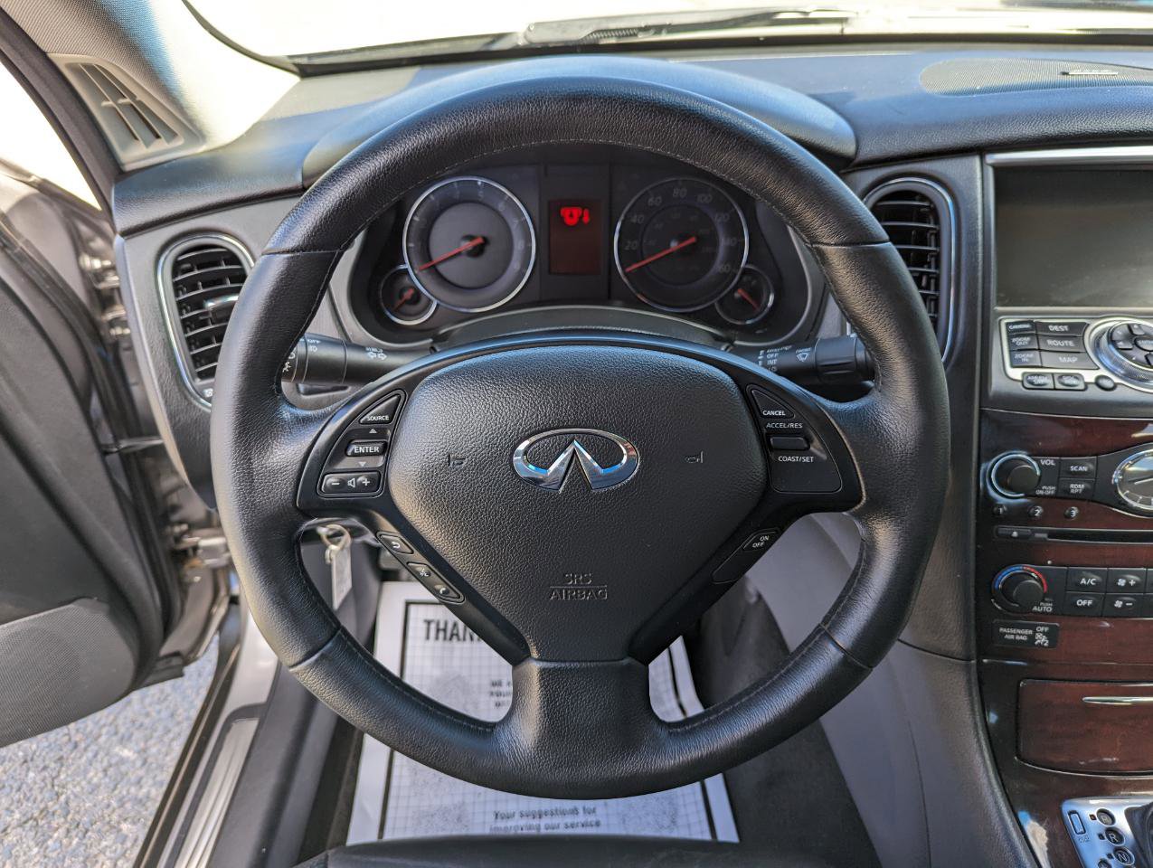 Used 2010 INFINITI EX35 Journey image 15