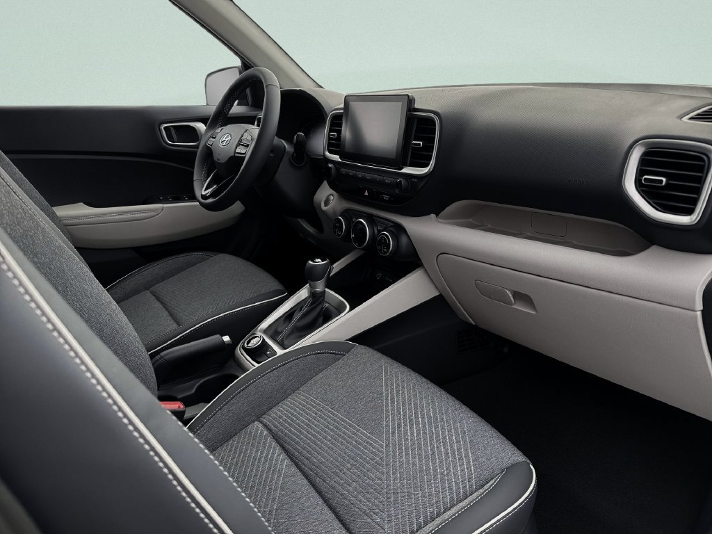 New 2026 Hyundai Venue SEL FWD image 15