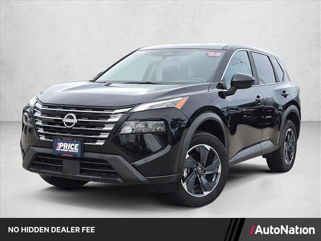 Used 2025 Nissan Rogue SV AWD/4WD image 1