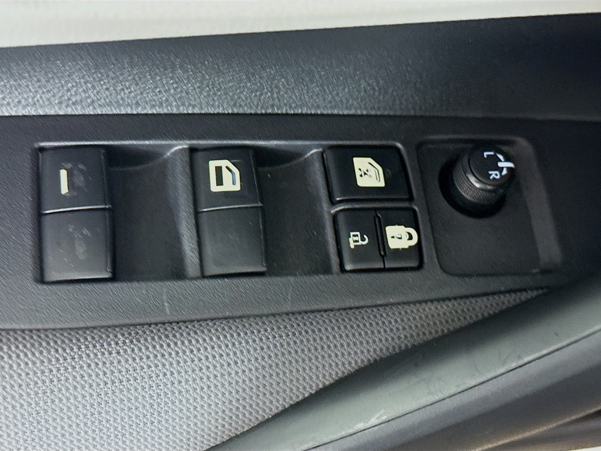 Used 2024 Toyota Corolla LE FWD image 20