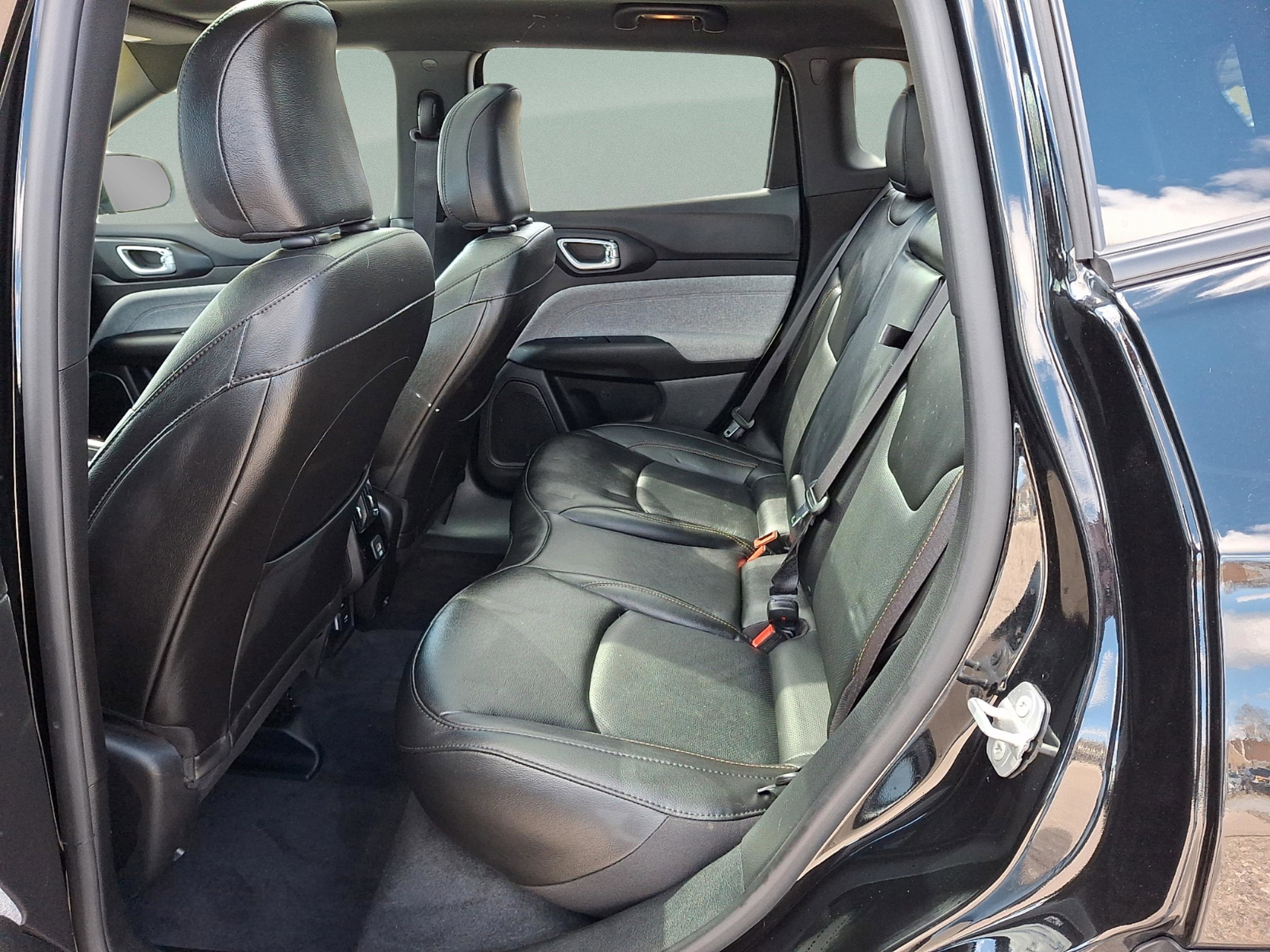 Certified 2023 Jeep Compass Latitude w/ Sun and Sound Group image 10