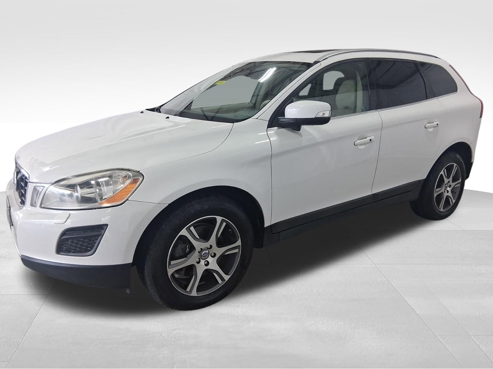 Used 2011 Volvo XC60 T6 image 1