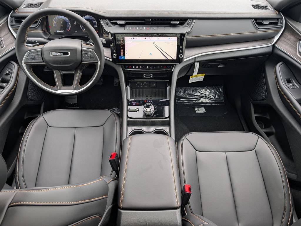 New 2026 Jeep Grand Cherokee Limited AWD/4WD image 8