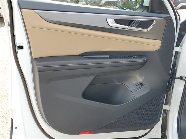 New 2026 Volkswagen Atlas Cross Sport SE image 15