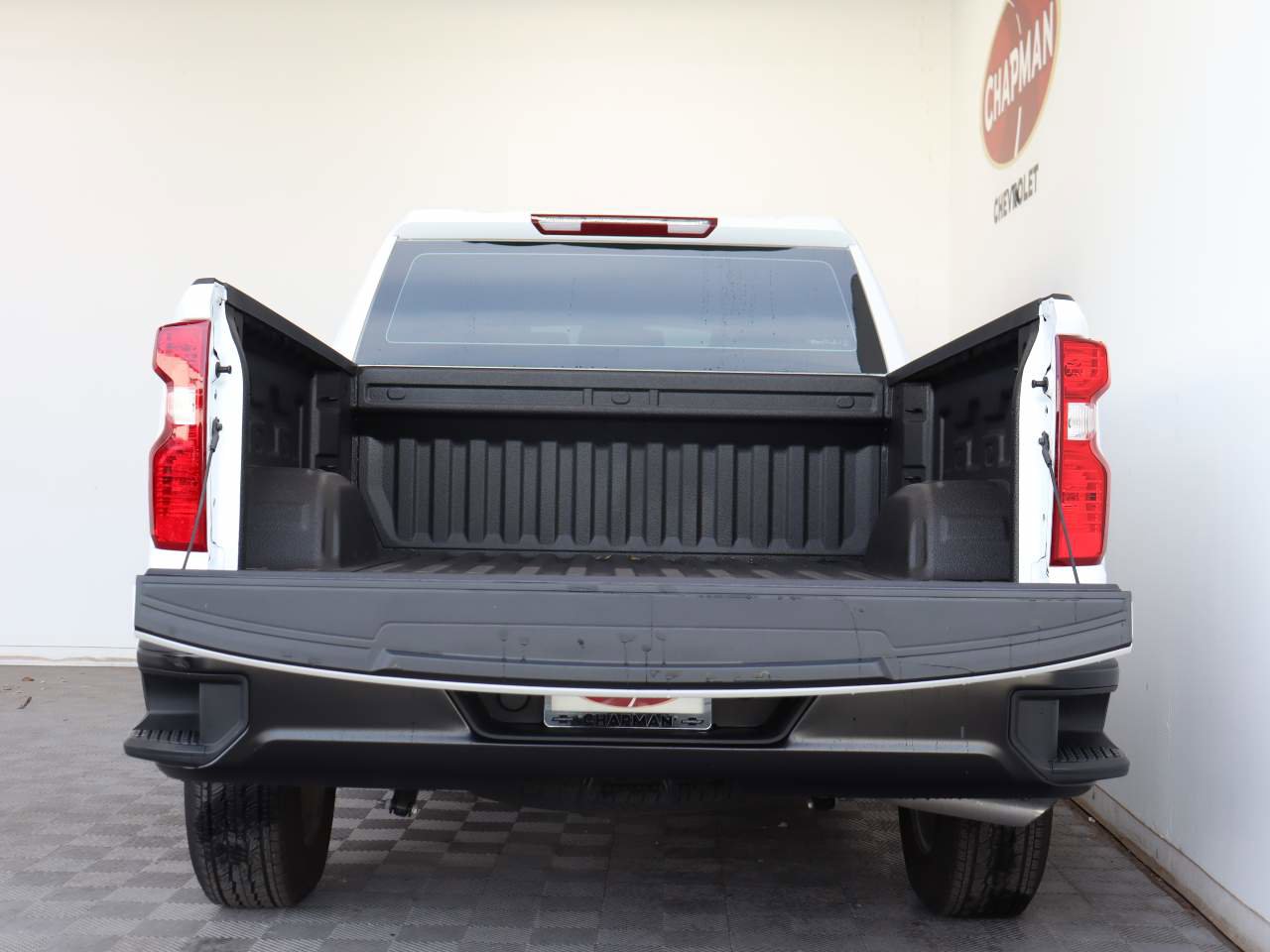 Certified 2025 Chevrolet Silverado 1500 W/T image 5