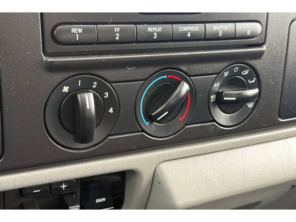 Used 2006 Ford F350 Lariat image 20