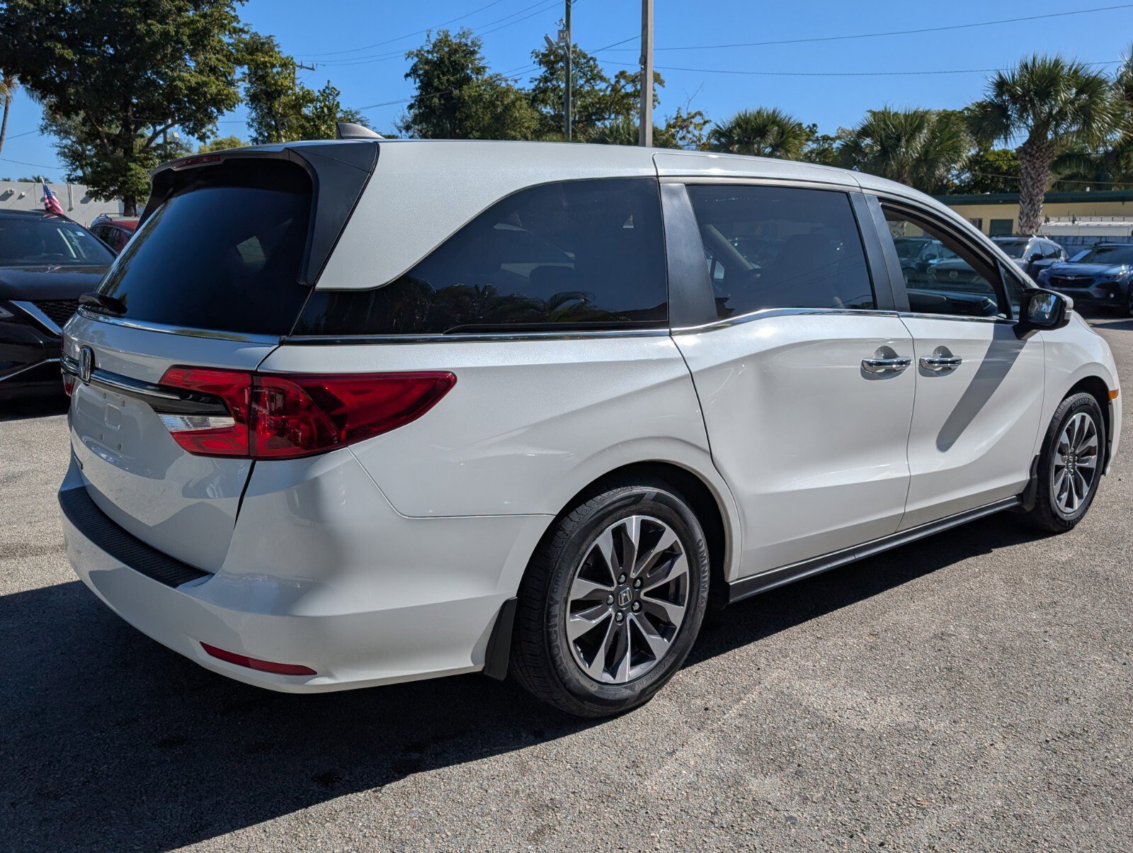 Used 2022 Honda Odyssey EX-L image 17