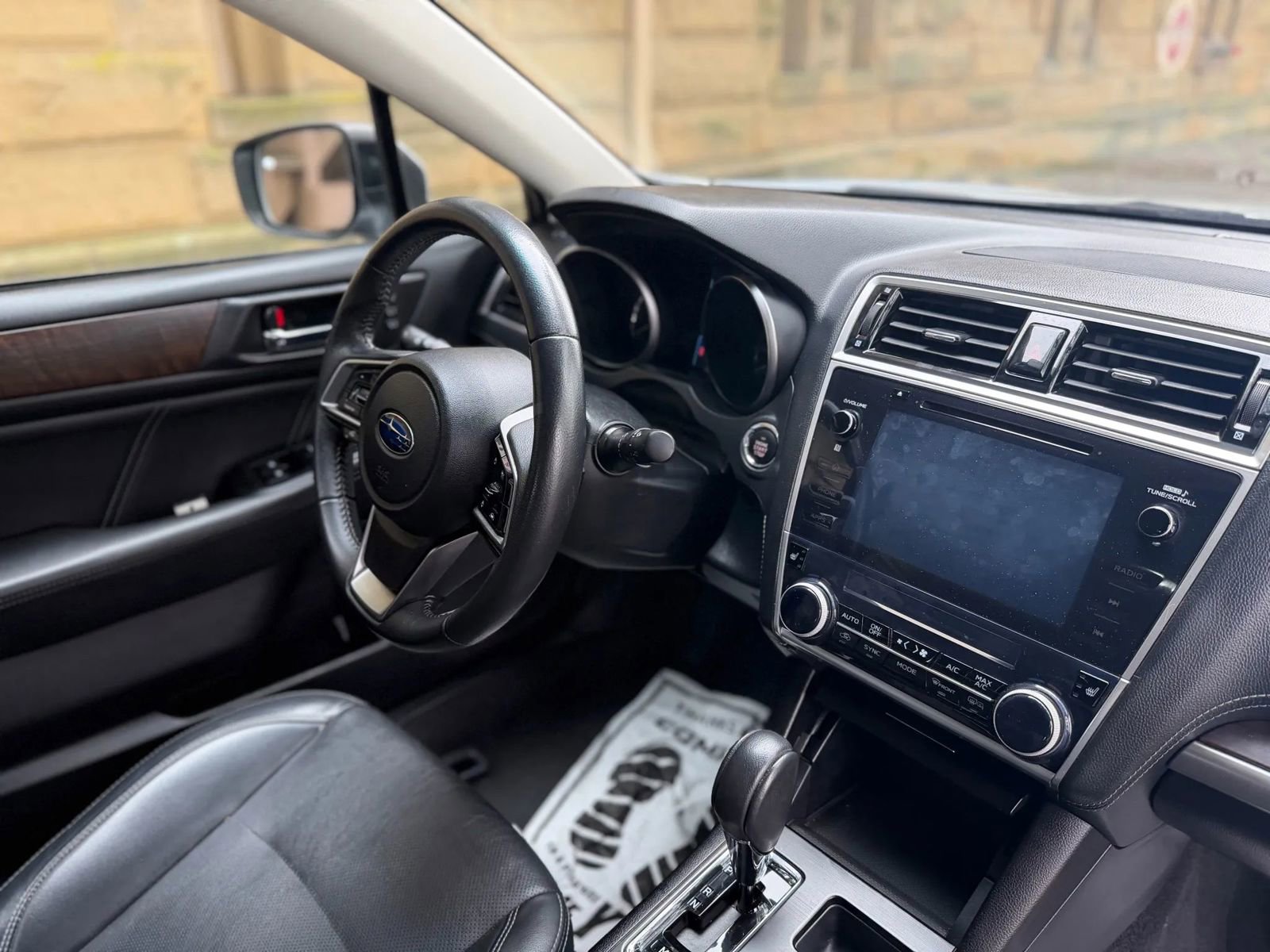 Used 2019 Subaru Outback 2.5i Limited w/ Popular Package #2 AWD/4WD image 14