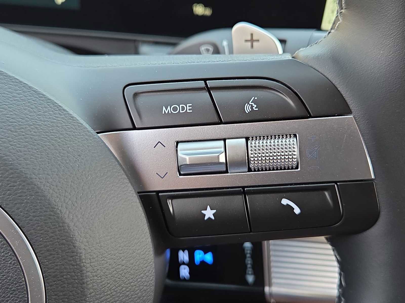 New 2025 Hyundai Sonata Limited image 23