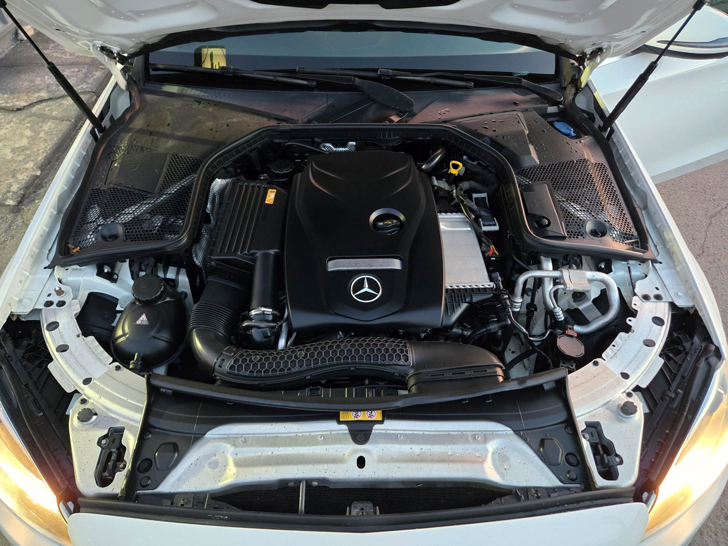 Used 2017 Mercedes-Benz C 300 4MATIC Sedan image 59