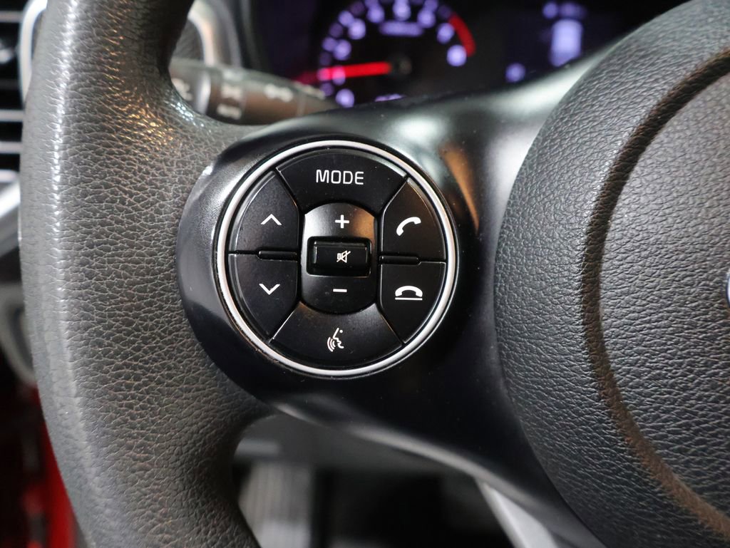 Used 2021 Kia Soul LX FWD image 32
