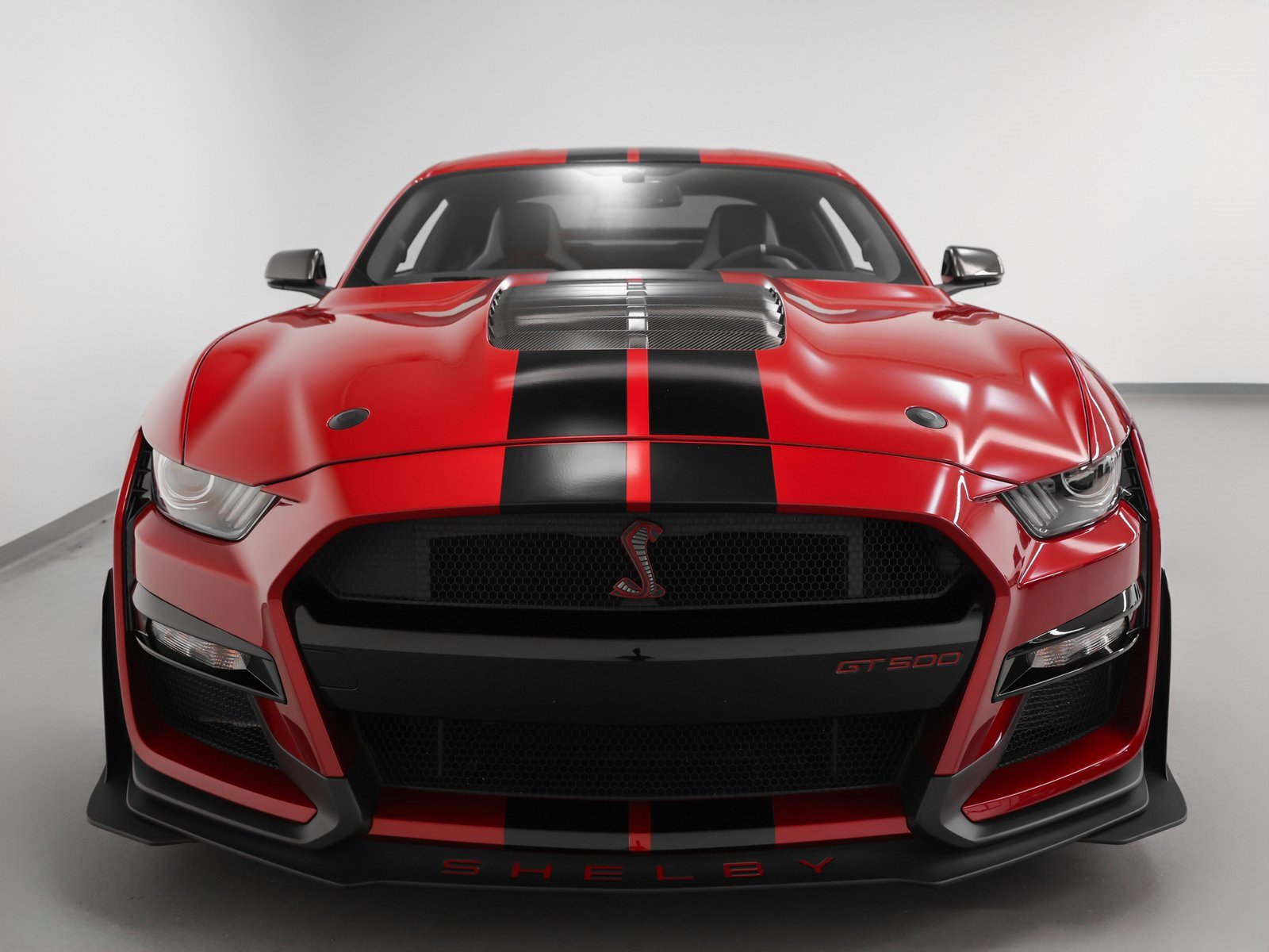 Used 2020 Ford Mustang Shelby GT500 w/ Carbon Fiber Track Pack image 8