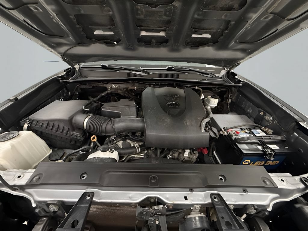 Used 2019 Toyota Tacoma TRD Sport w/ Technology Package AWD/4WD image 44