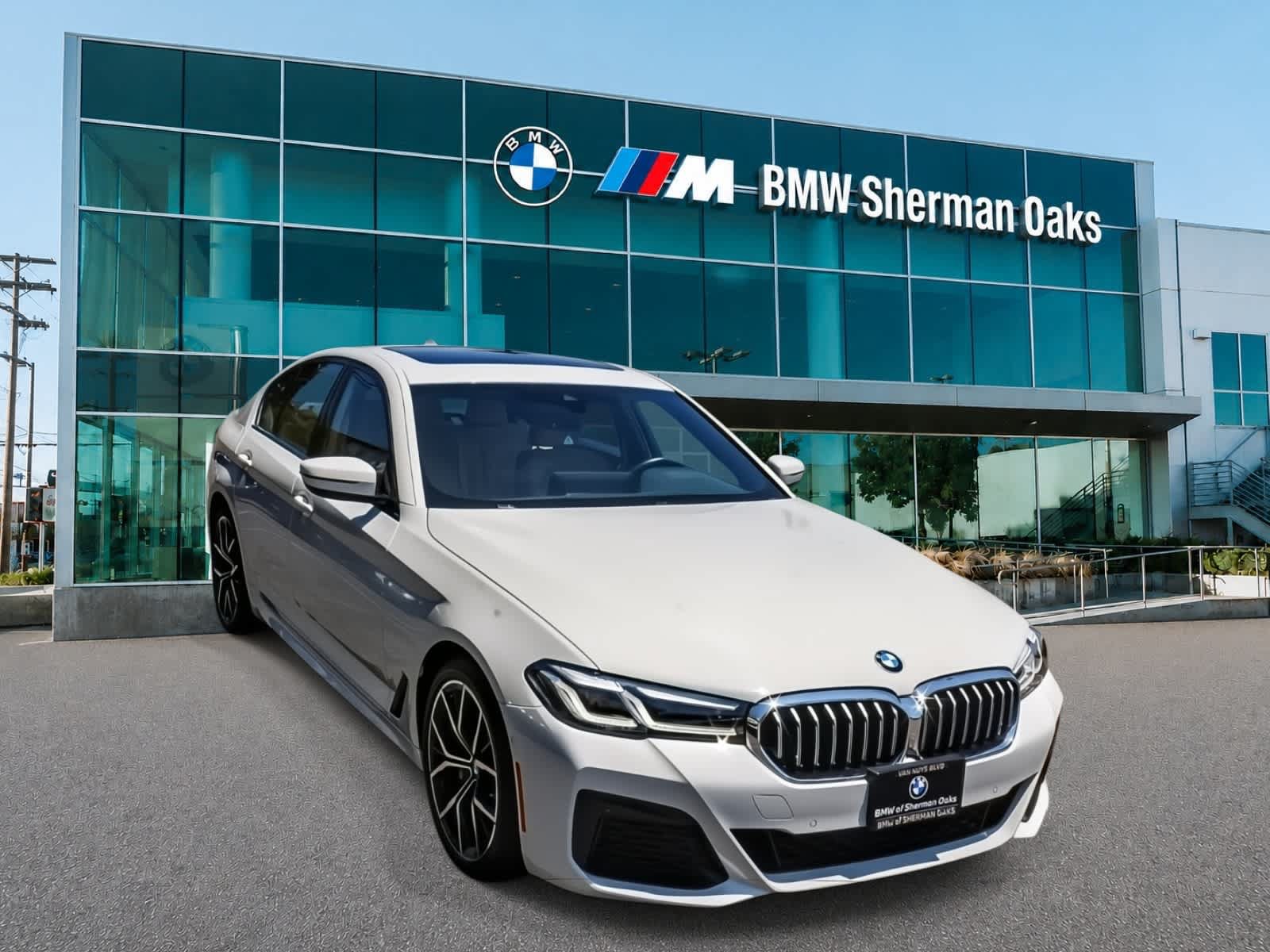 Certified 2023 BMW 530i w/ M Sport Package RWD image 3