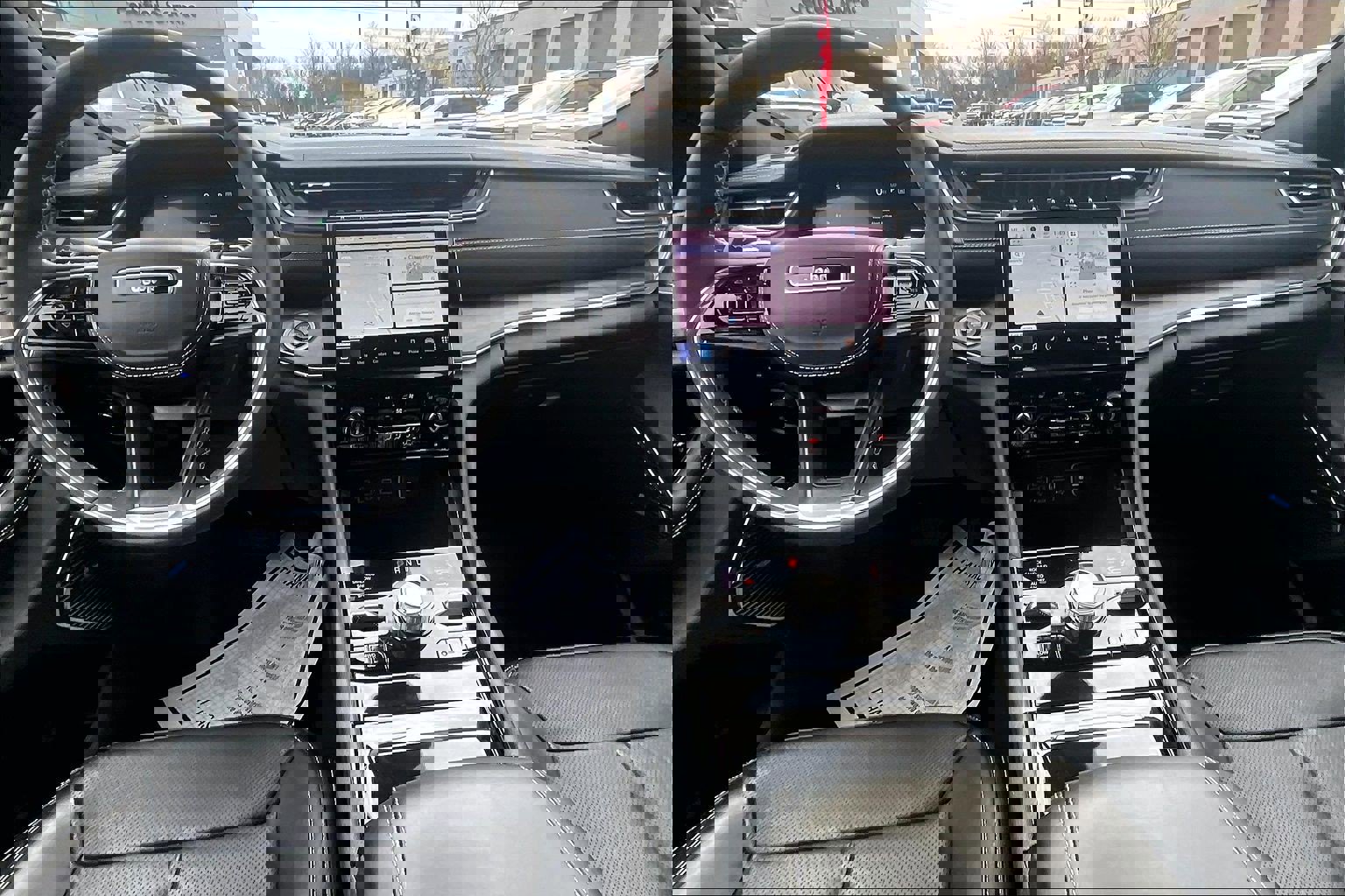 Used 2023 Jeep Grand Cherokee Overland image 16