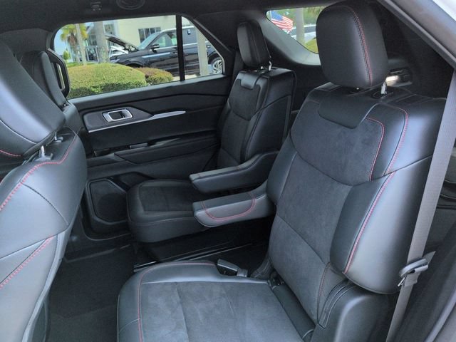 Certified 2025 Ford Explorer ST AWD/4WD image 14