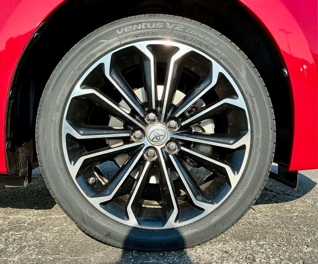 Used 2016 Toyota Corolla S FWD image 22