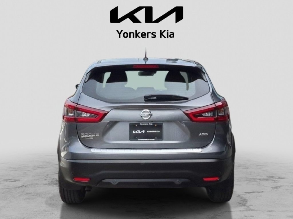 Used 2020 Nissan Rogue Sport S w/ Appearance Package AWD/4WD image 6