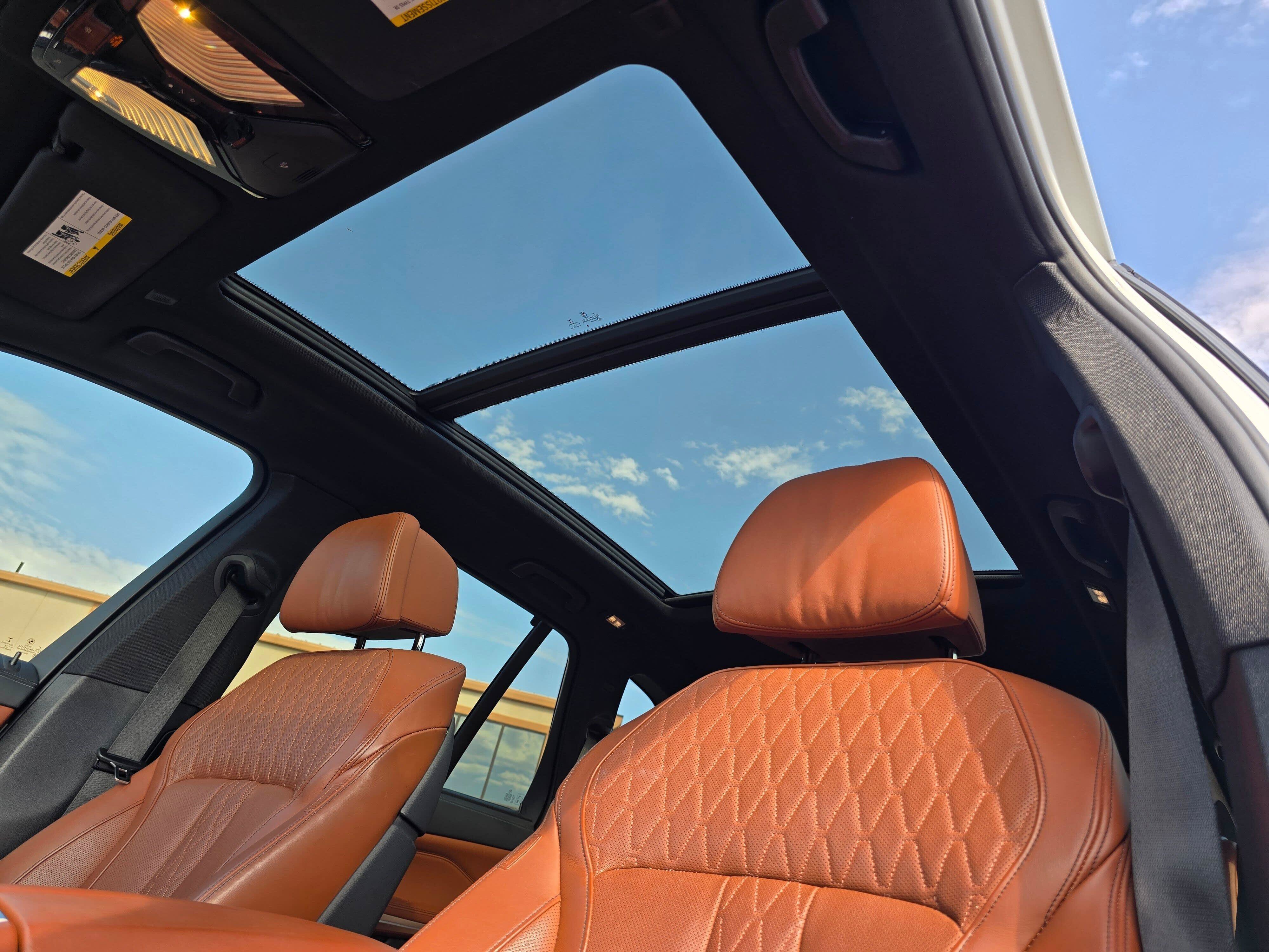 Used 2019 BMW X5 xDrive40i w/ M Sport Package AWD/4WD image 27
