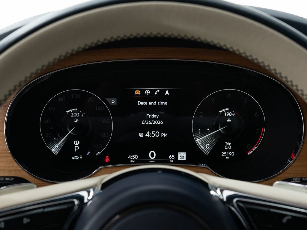 Certified 2023 Bentley Bentayga AWD/4WD image 38