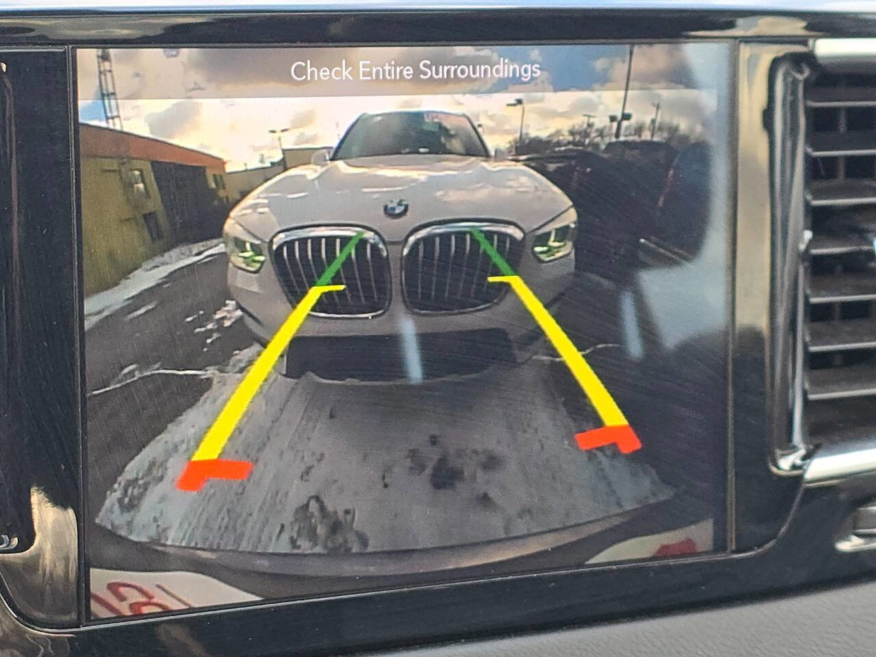 Used 2018 Chrysler Pacifica Touring-L Plus image 15