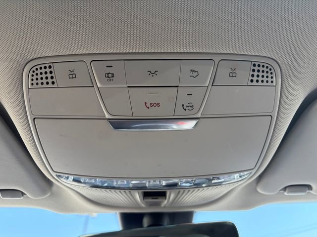 Used 2021 Mercedes-Benz GLC 300 4MATIC image 29