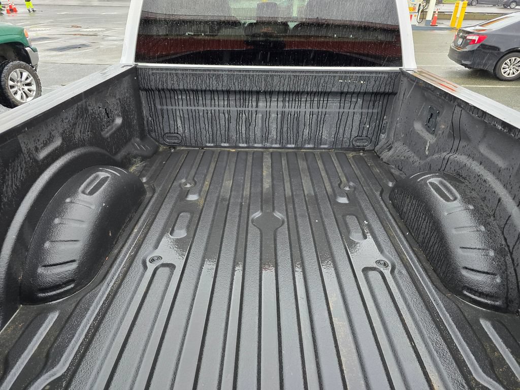 Used 2022 Ford F350 XLT w/ FX4 Off-Road Package AWD/4WD image 15