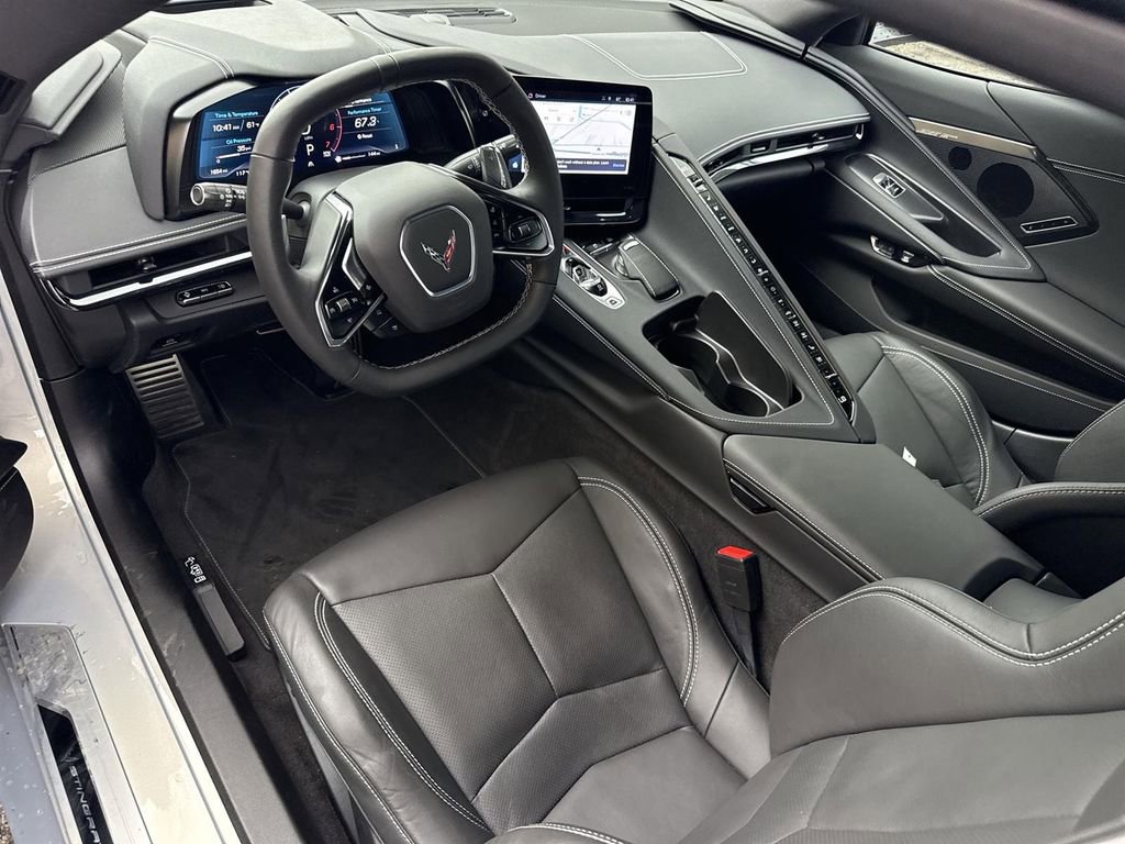 Used 2024 Chevrolet Corvette Stingray Preferred Cpe w/ Stealth Interior Trim Package image 19