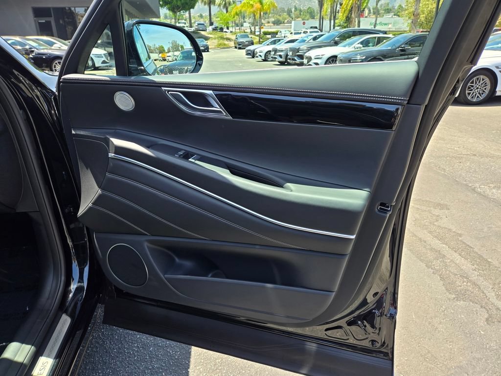 Used 2026 Genesis GV80 2.5T RWD image 19