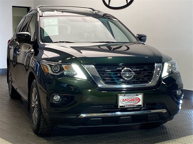 Used 2020 Nissan Pathfinder SV video 2