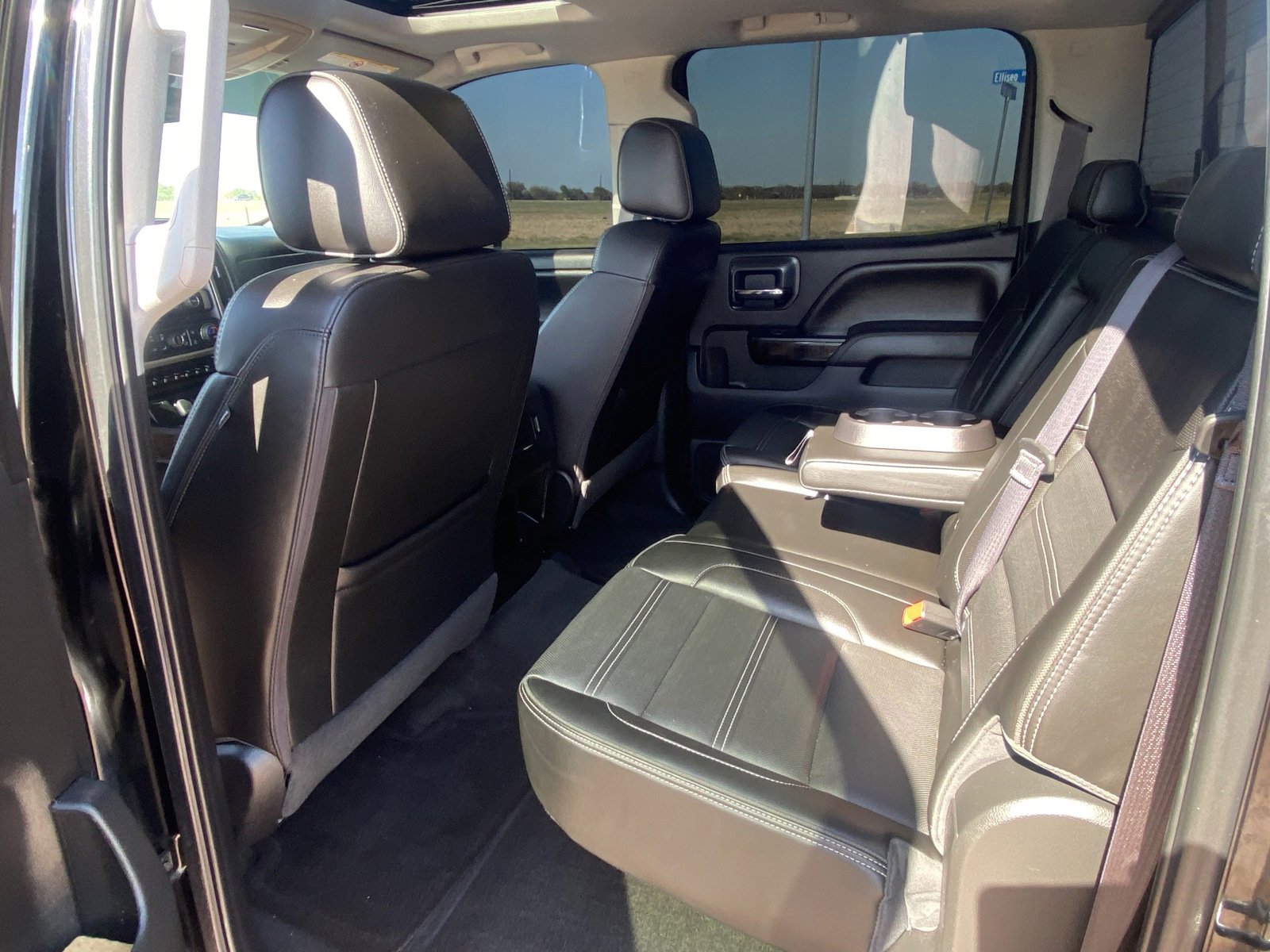 Used 2016 GMC Sierra 2500 Denali w/ Duramax Plus Package image 15