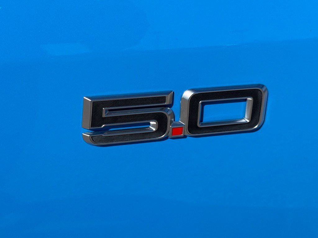 Used 2025 Ford Mustang GT RWD image 3