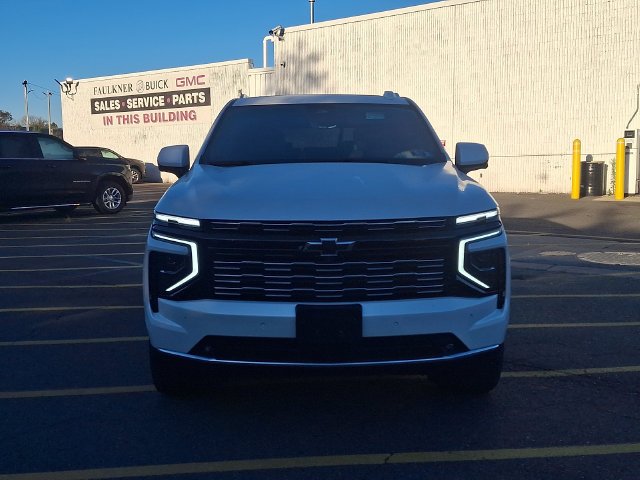 Certified 2025 Chevrolet Tahoe High Country AWD/4WD image 4