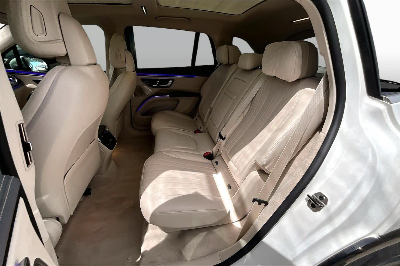 Used 2023 Mercedes-Benz EQS 580 4MATIC SUV image 20