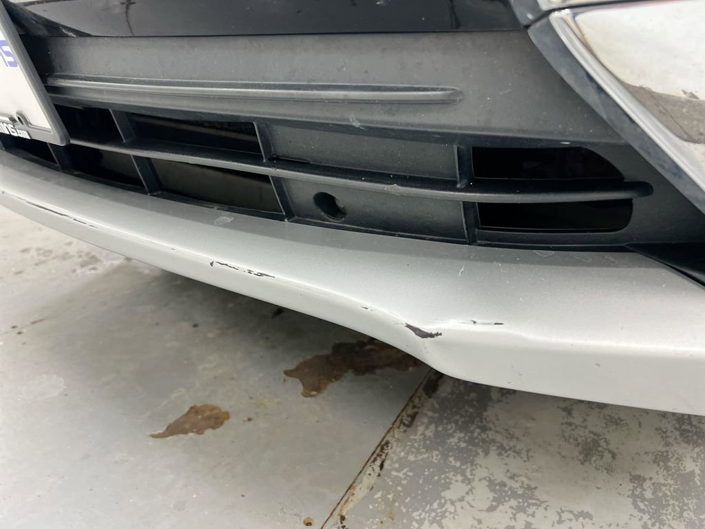 Used 2016 Mitsubishi Outlander SE image 29