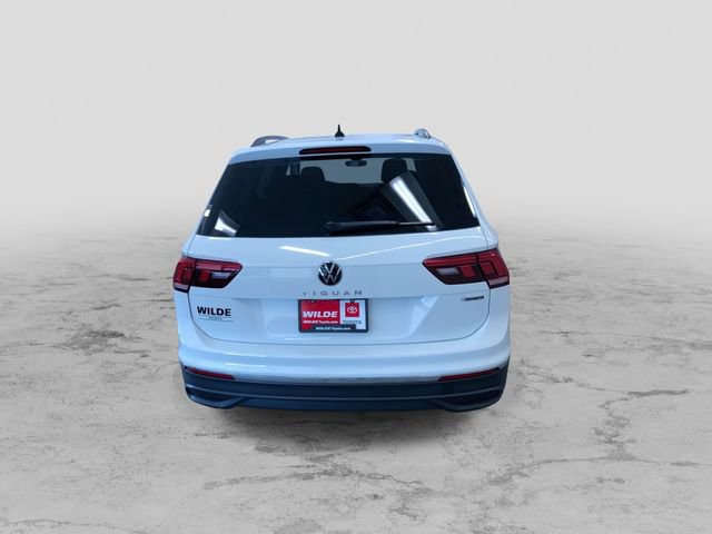 Used 2024 Volkswagen Tiguan S image 8