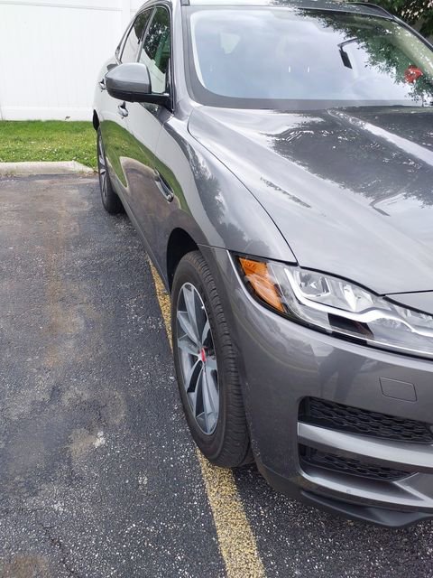 Used 2018 Jaguar F-PACE Prestige AWD/4WD image 3